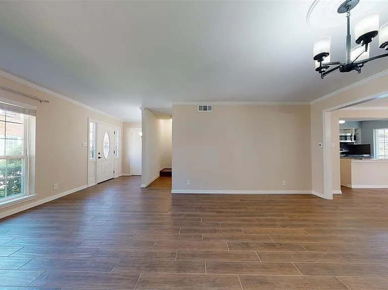 2121 Winrock Blvd #43 — Photo 9