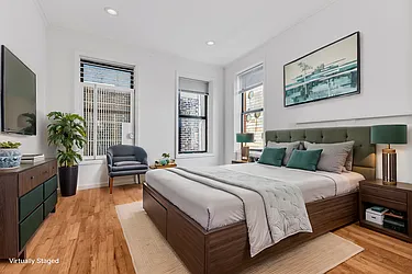 Rented by REAL New York