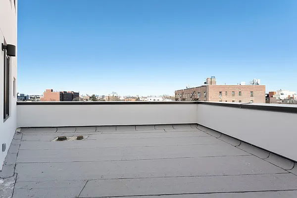 Rented by Reavis | media 7