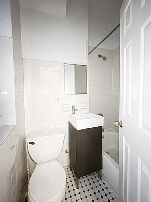 Rented by Blackwater Associates Inc. | media 21