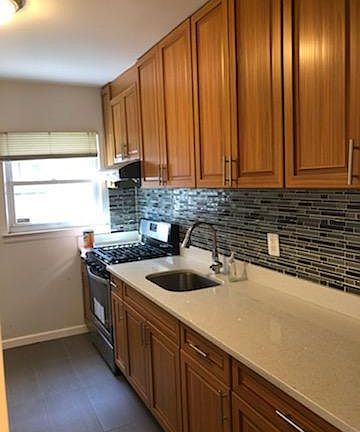 2nd image of 73-42 197th St Floor 1