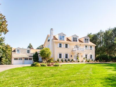 775 Sasco Hill Rd, Fairfield, CT, 06824