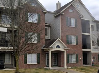14104 Pinehurst Ln, Grand Blanc, MI 48439