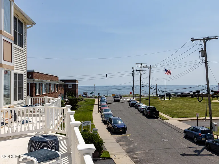 29 Pavilion Ave #29 — Photo 33