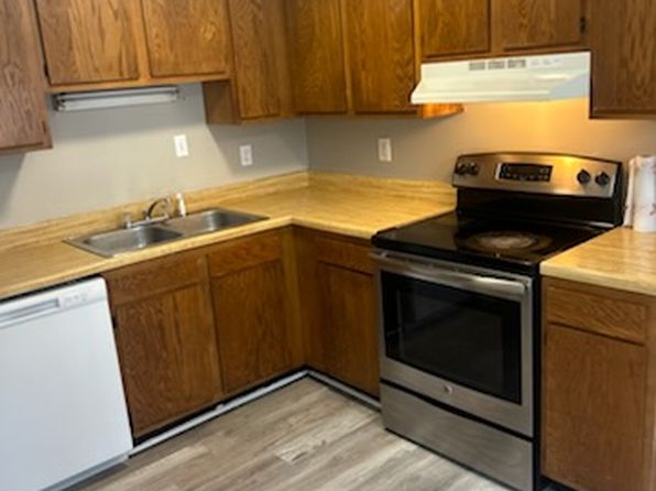 392 Britton Ave #3