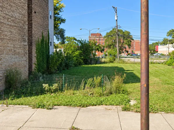14 E 112th St, Chicago, IL 60628