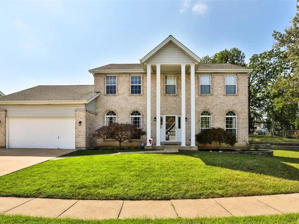 4624 Ambsdale Ct, Saint Louis, MO 63128