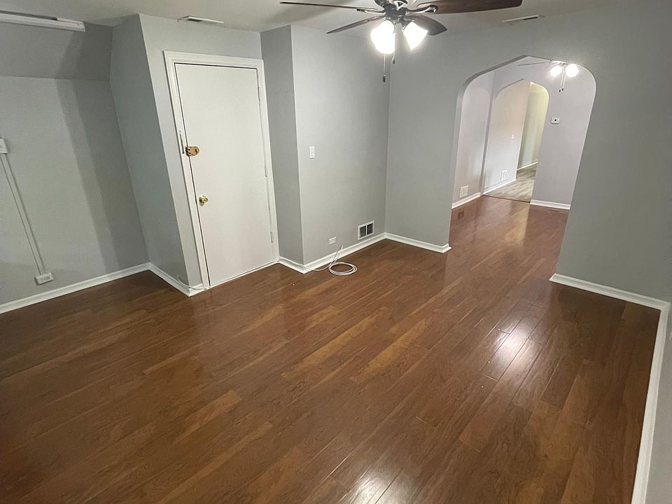 1st image of 2710 W Belden Ave Unit 2
