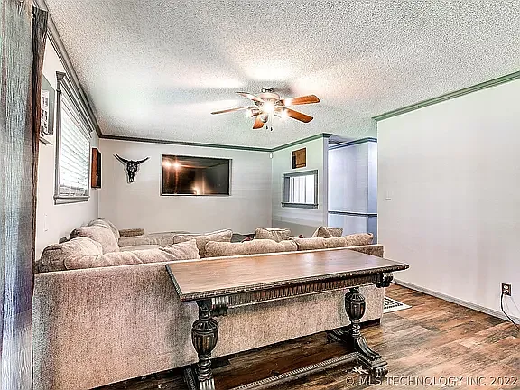 5605 S 93rd East Ave — Photo 4