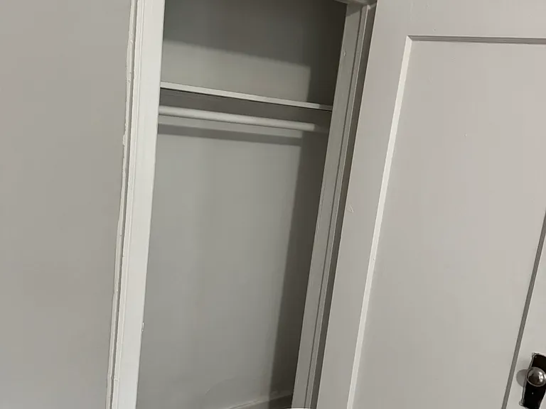 53 Glenwood Ave #2A — Photo 7
