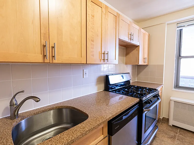 104-60 Queens Blvd #11U — Photo 4