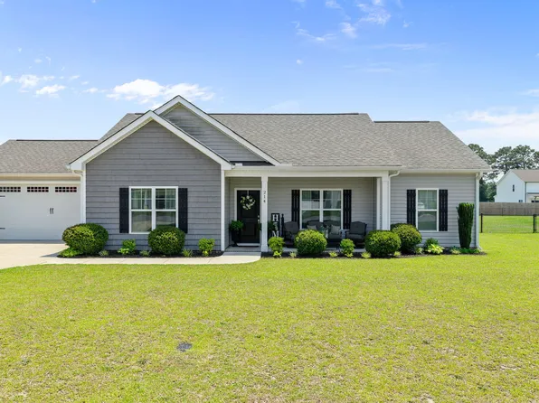 214 Weeping Willow Dr #80, La Grange, NC 28551