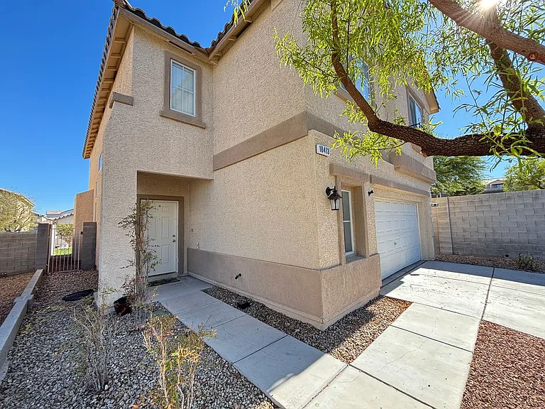 10413 Orange Port Ct — Photo 39