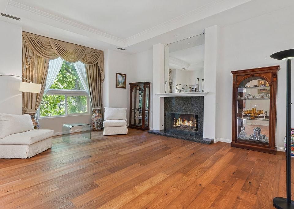 23036 Cass Ave Woodland Hills, CA Zillow Apartments for Rent in