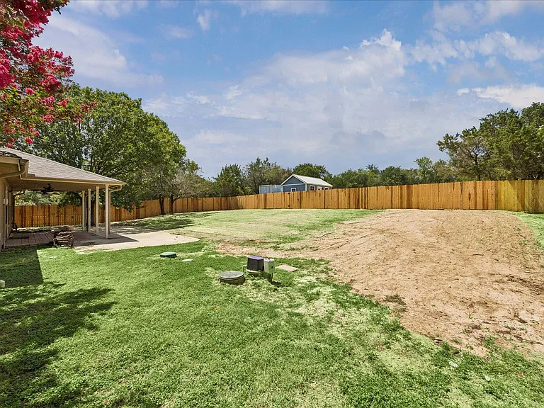 500 Millington Ln — Photo 4