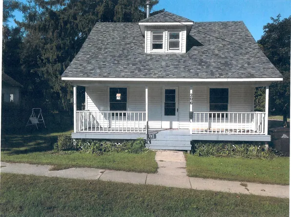 206 S Washington St, Hastings, MI 49058