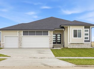 1023 SW Cattail Rd, Grimes, IA 50111