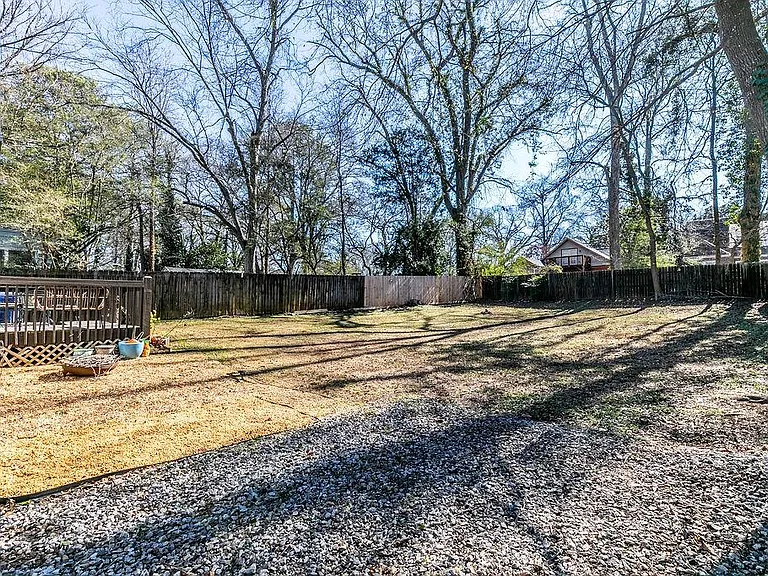 518 Erin Ave SW — Photo 40