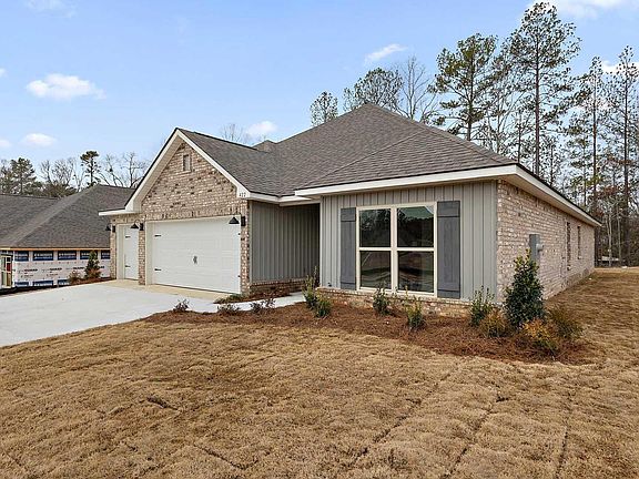3rd image of 422 Piney Dr