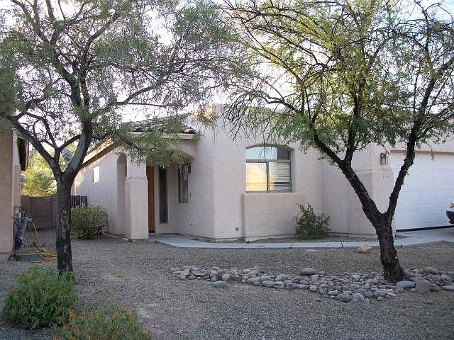 1st image of 5326 N Mesquite Bosque Way