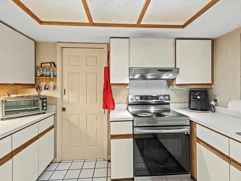6691 S Pine Ct — Photo 31