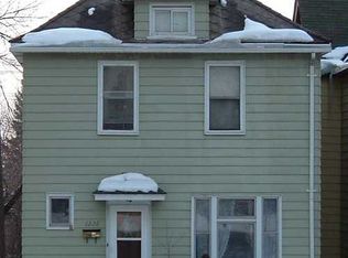 1226 E 4th St, Duluth, MN 55805