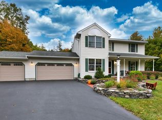 4 Ashlor Dr, Middle Grove, NY 12850