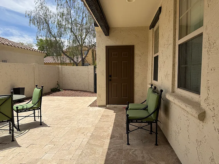 21023 W Glen St — Photo 35