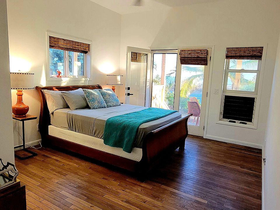 Corner Bedroom: Closet is on left side.