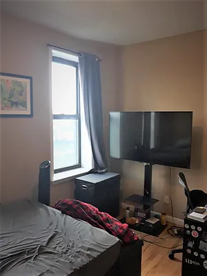 Rented by Voro, LLC | media 26