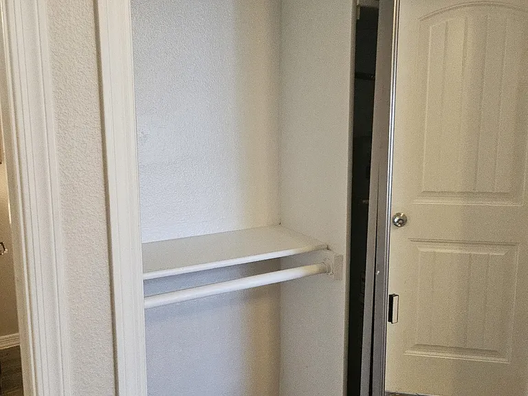 4313 N 19th Ave #204 — Photo 9