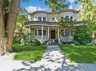 1046 Michigan Ave, Evanston, IL 60202