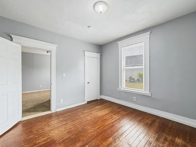 705 Dixwell Ave #1R — Photo 12