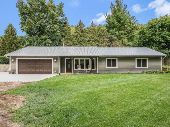 7200 Whitneyville Ave SE, Alto, MI 49302