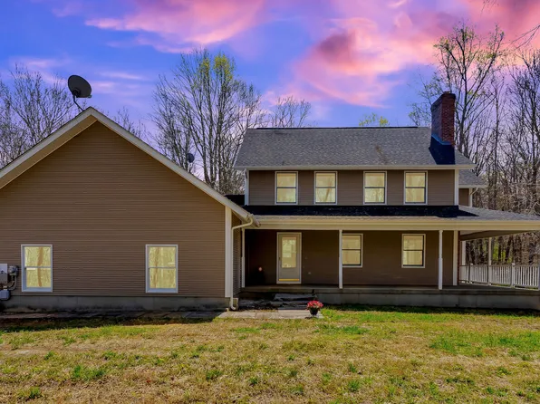 16 Highview Terrace, Ledyard, CT 06339