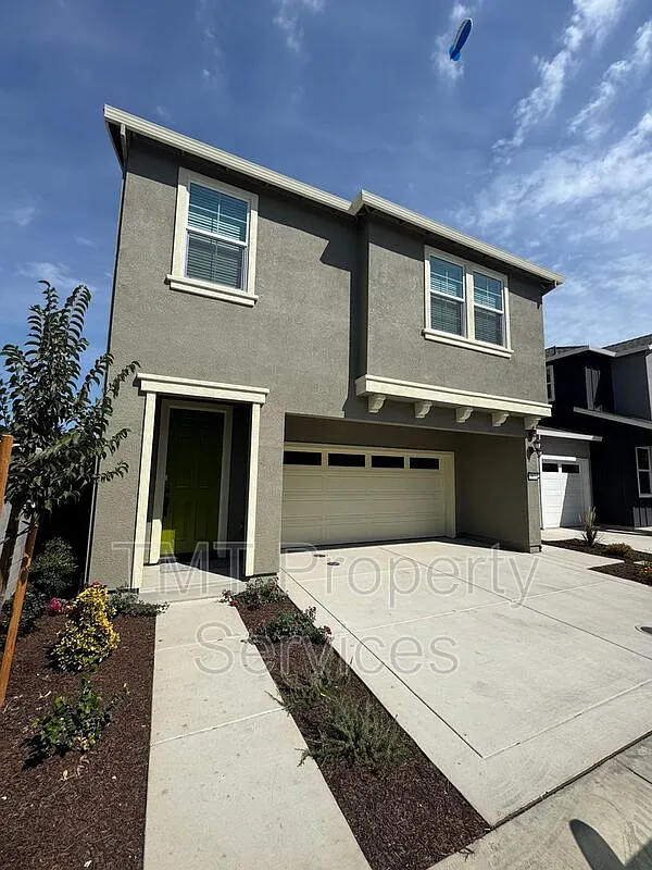 867 Lake Park Ave photo 1