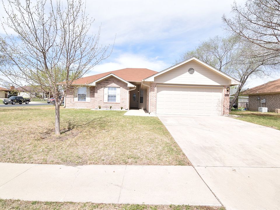 1st image of 4201 Bluestem Ln