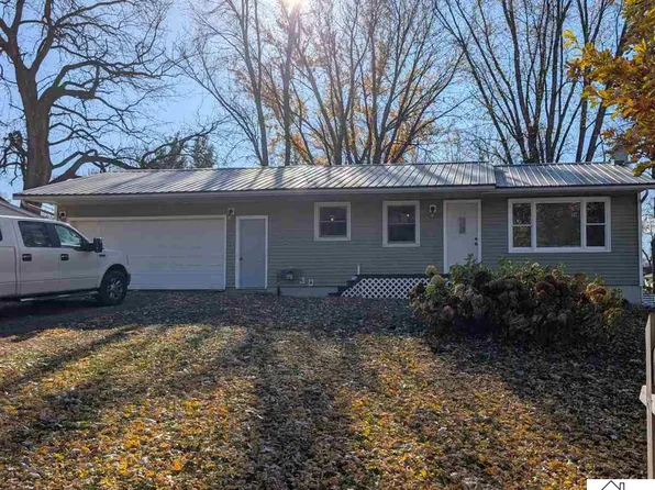 507 W Allyn St, Janesville, MN 56048