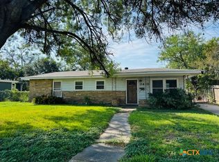 3401 Allendale St, Victoria, TX 77901