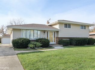 518 Home Ave, Itasca, IL 60143