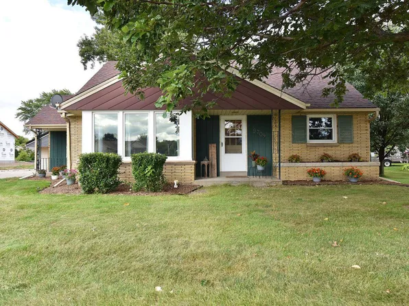 9709 South Howell AVENUE, Oak Creek, WI 53154