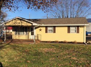2005 King St, Tilton, IL 61833