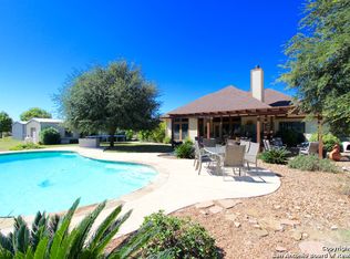 249 Hunters Dawn, La Vernia, TX 78121