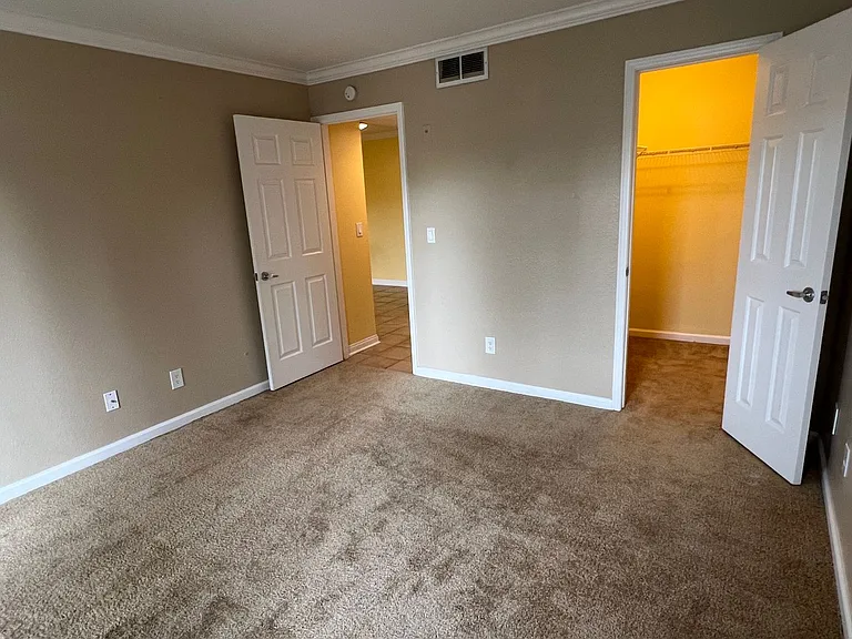 1023 Vista Del Cerro Dr #203 — Photo 14