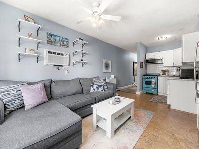 151 W 6th St APT 1, South Boston, MA, 02127