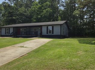 6104 Oakwood Cir SW, Covington, GA 30014