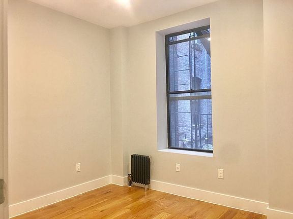 5th image of 854 W 180th St APT 2B