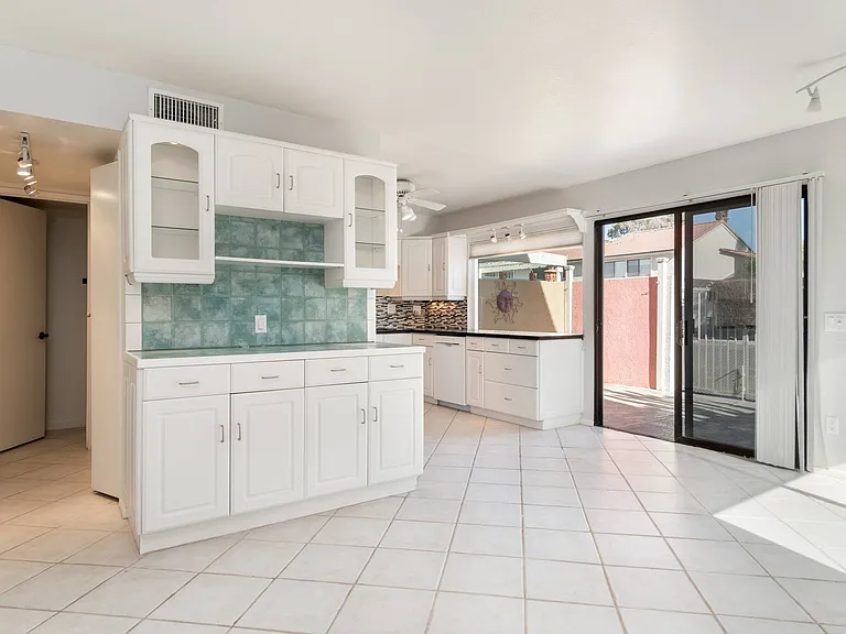 6134 Arroyo Rd #1 — Photo 7