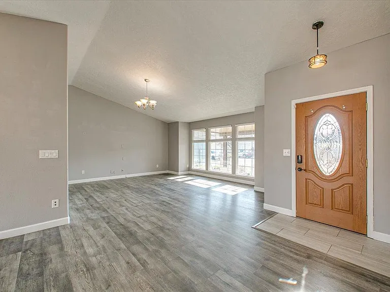 13734 W Meadowdale Dr — Photo 5