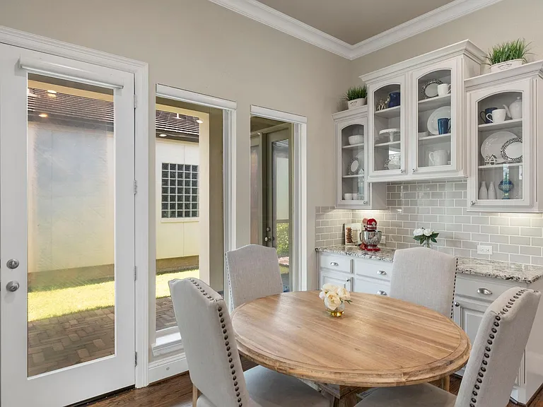 39 Quiet Vista Dr — Photo 15